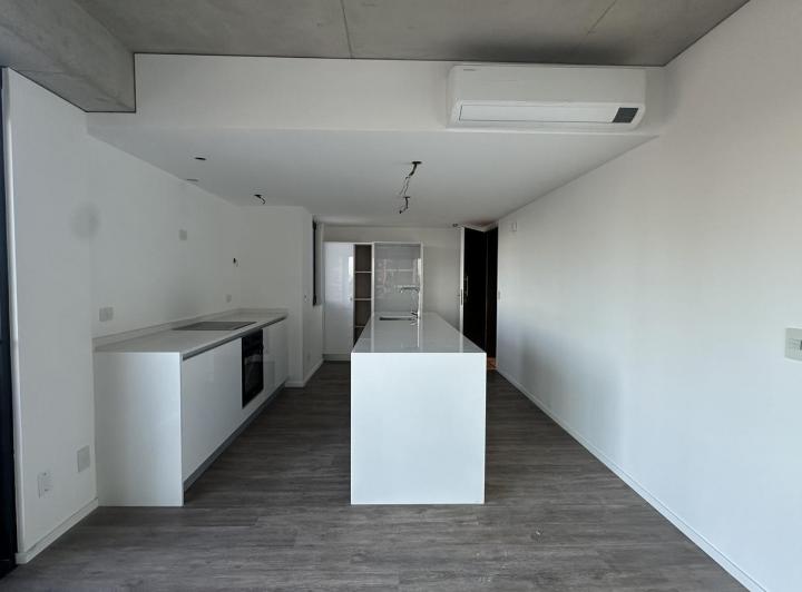 3 ambientes en VENTA a estrenar, Piso alto, con incrible vista  en Quartier Del Bajo. 2