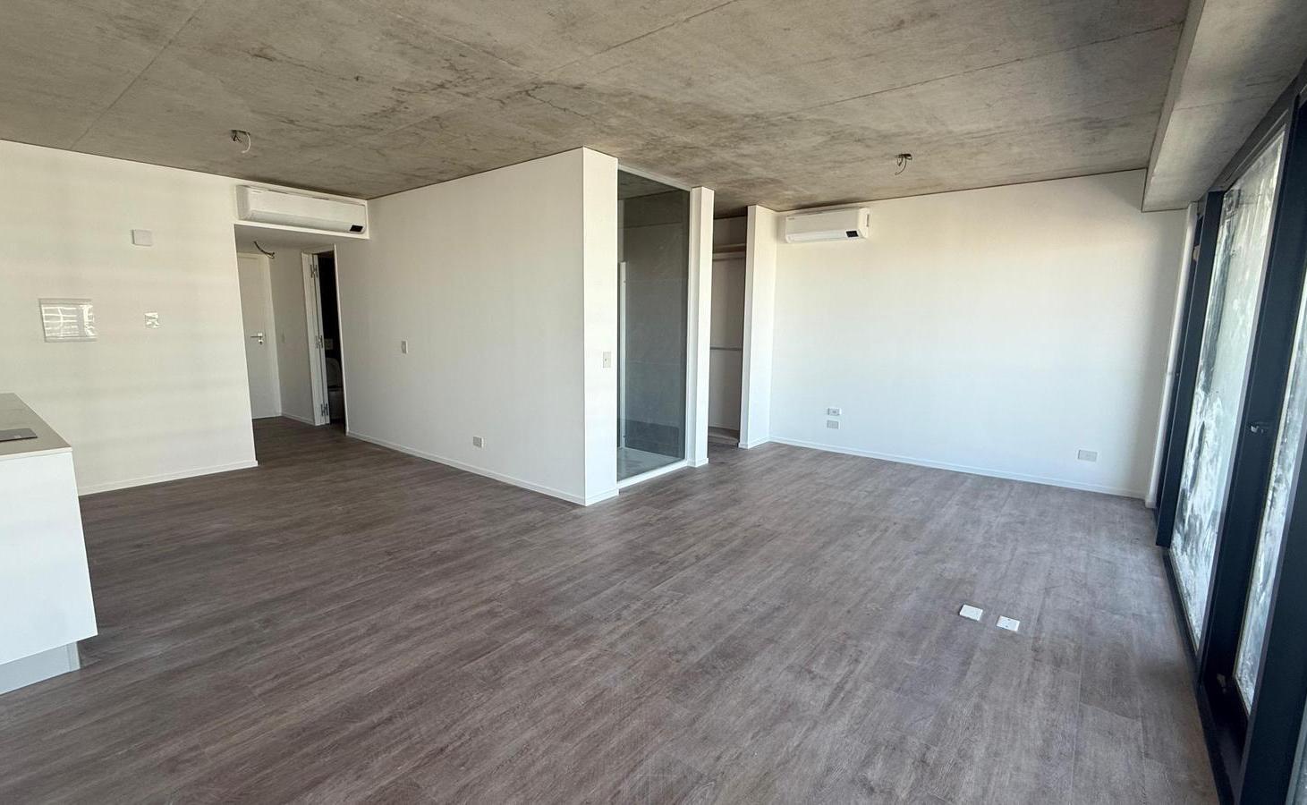 Departamento con suite, vista al rio y cochera en Quartier del Bajo - Puerto Madero