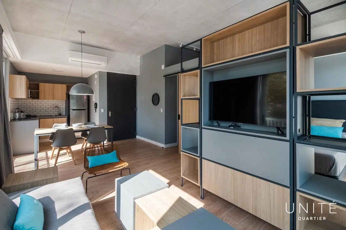 Excelente Loft en alquiler temporario con cochera amoblado. Distrito Quartier, Retiro. 4