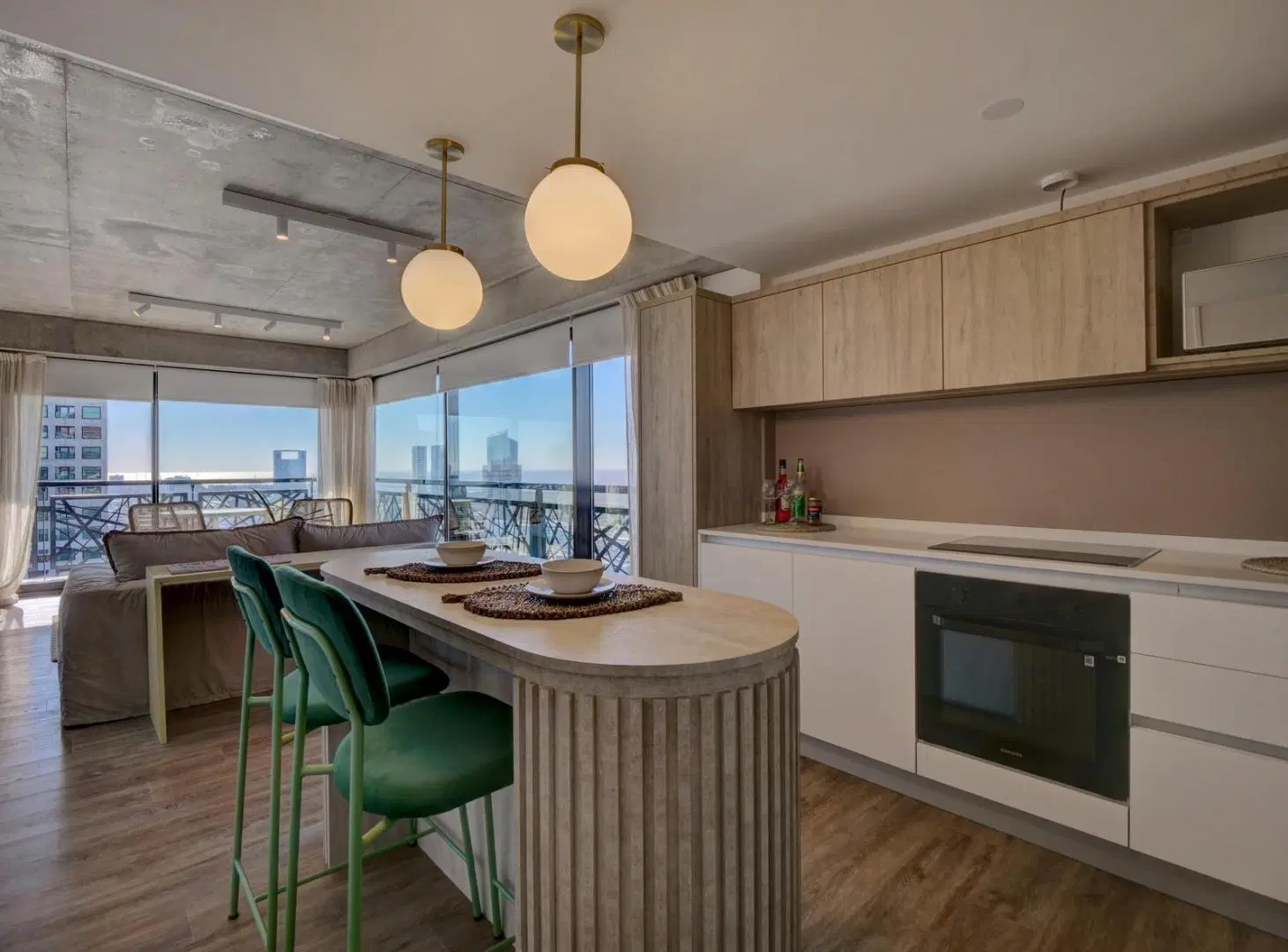 Espectacular Loft  en Alquiler temporal, amoblado y equipado, en Quartier Del Bajo 3