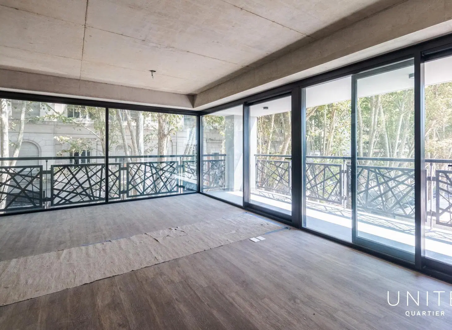 Loft divisible con gran balcón, cochera y amenities en piso 14 - Quartier del Bajo 5