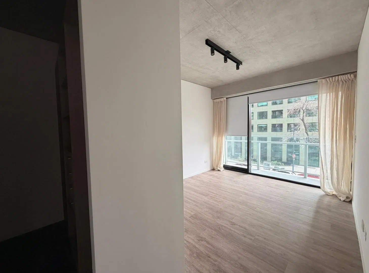 3 Ambientes con Vista al Río en Alquiler - Quartier del Bajo 4