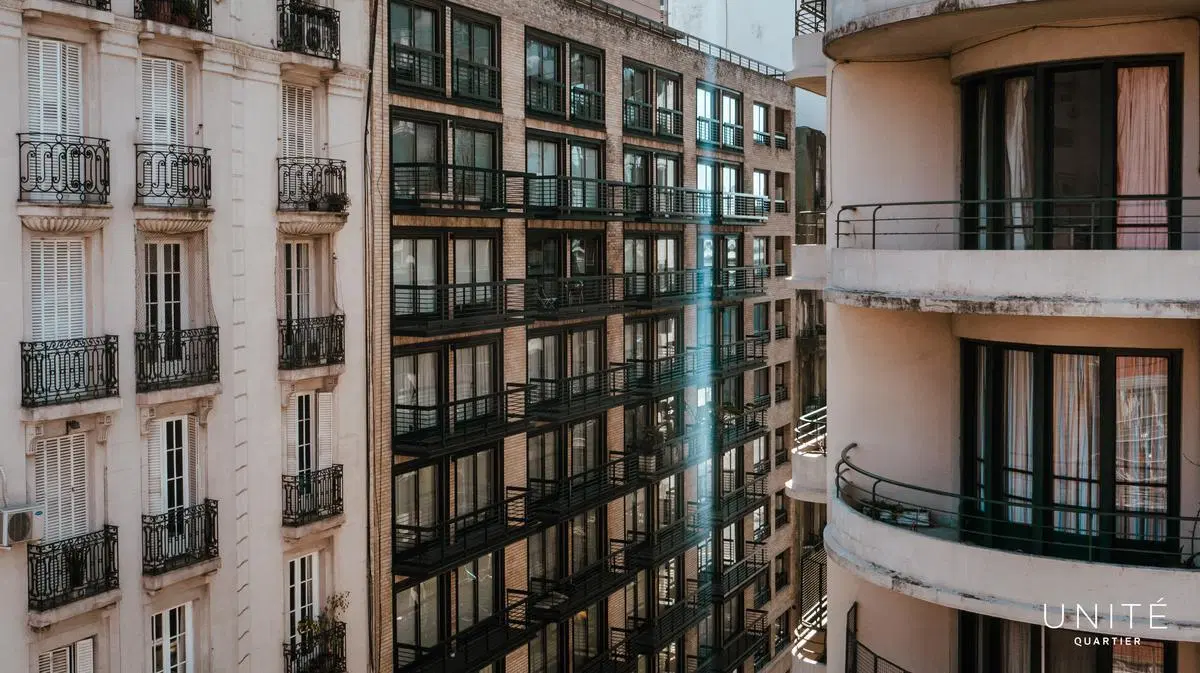 Única oficina de 176 m2 con 2 cocheras - APTO CREDITO - en Quartier Basavilbaso 1