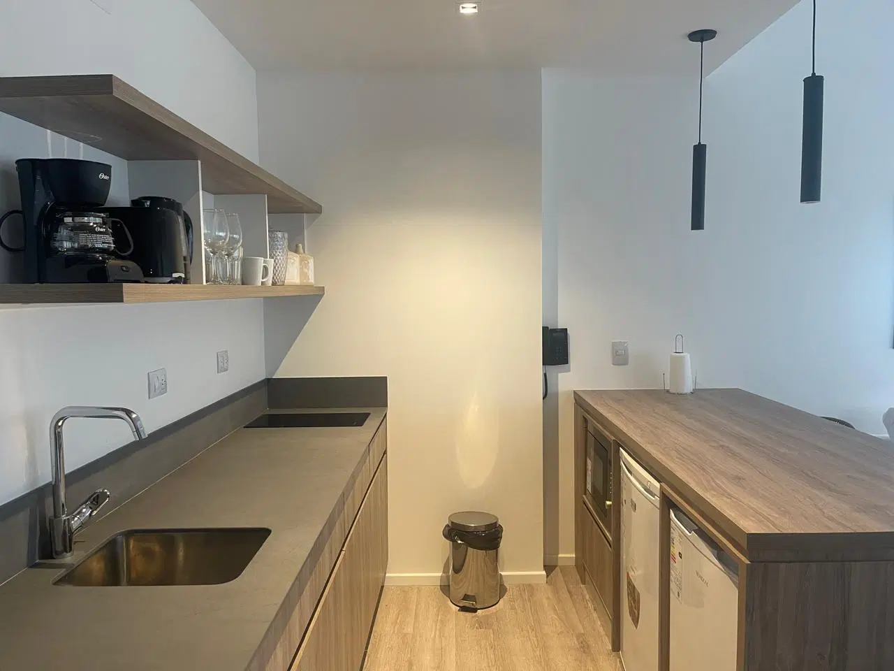 Excelente Loft en alquiler temporario con cochera. Distrito Quartier, Retiro. 5