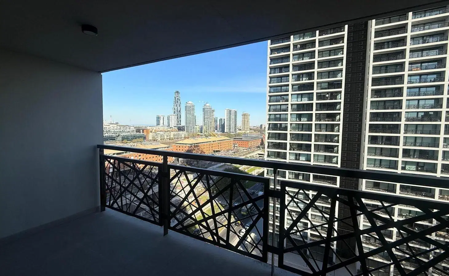 Departamento 2 ambientes en Quartier del Bajo con vista al río 5