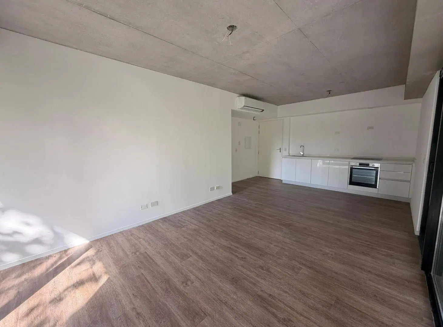 Departamento 3 ambientes con cochera en Quartier del Bajo 1