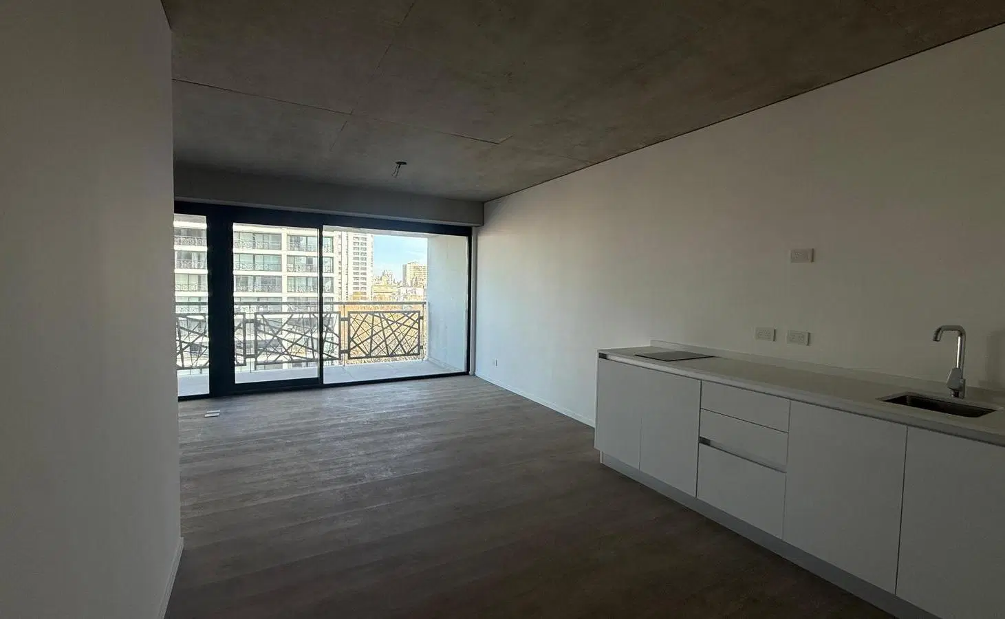 2 ambientes en Quartier del Bajo con vista abierta a la ciudad 2