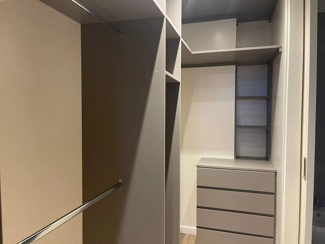 Excelente Loft con cochera en venta totalmente equipado. Distrito Quartier, Retiro 4