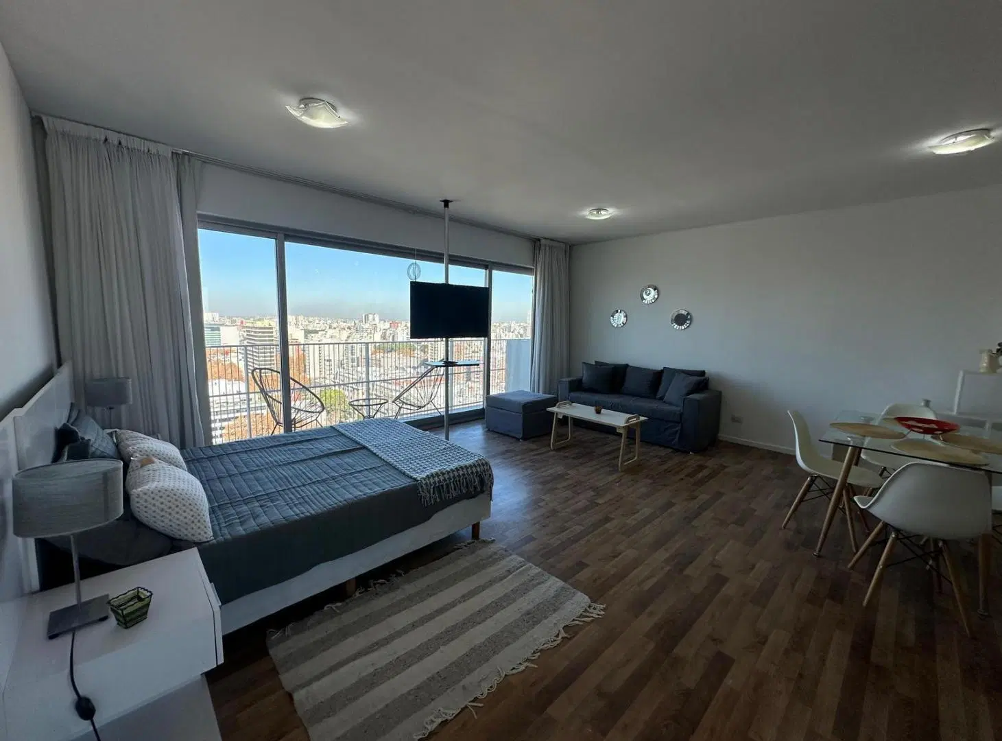 Loft en alquiler temporario con vista al río en Quartier Madero Urbano 4