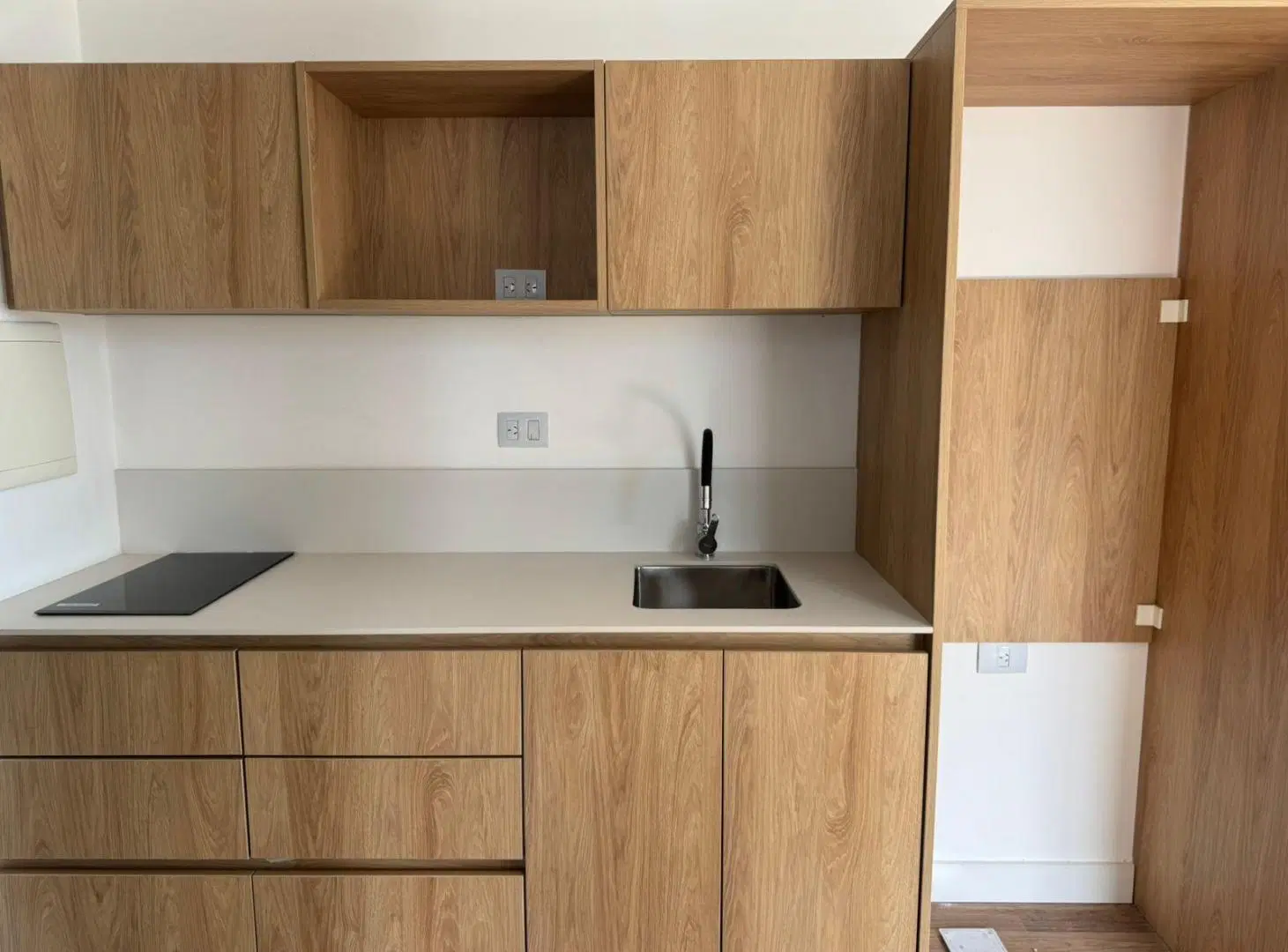 Loft 53m2 con balcon y cochera, muy luminoso! 2