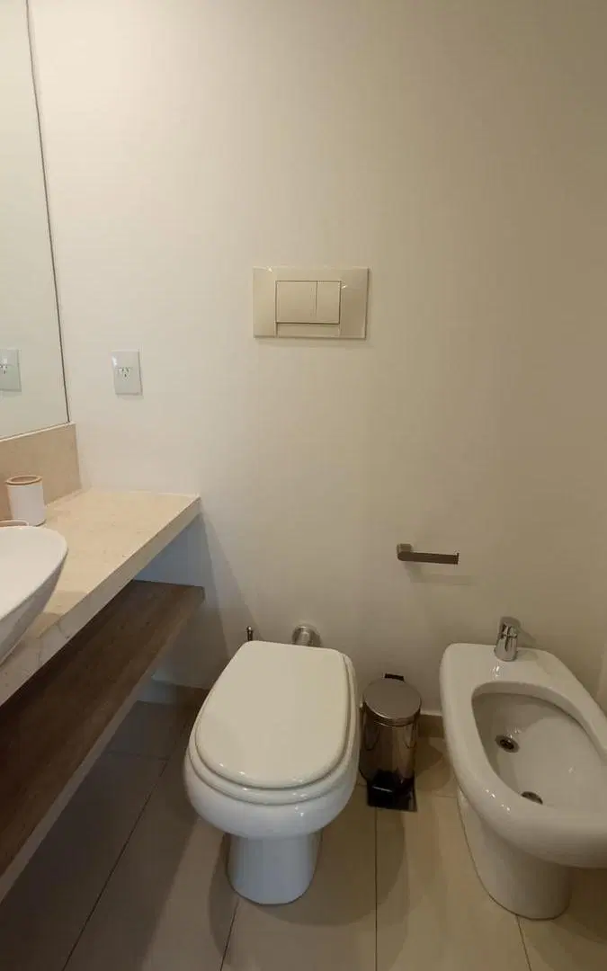 Departamento de 2 ambientes en piso alto, muy luminoso – Quartier Madero Urbano 5