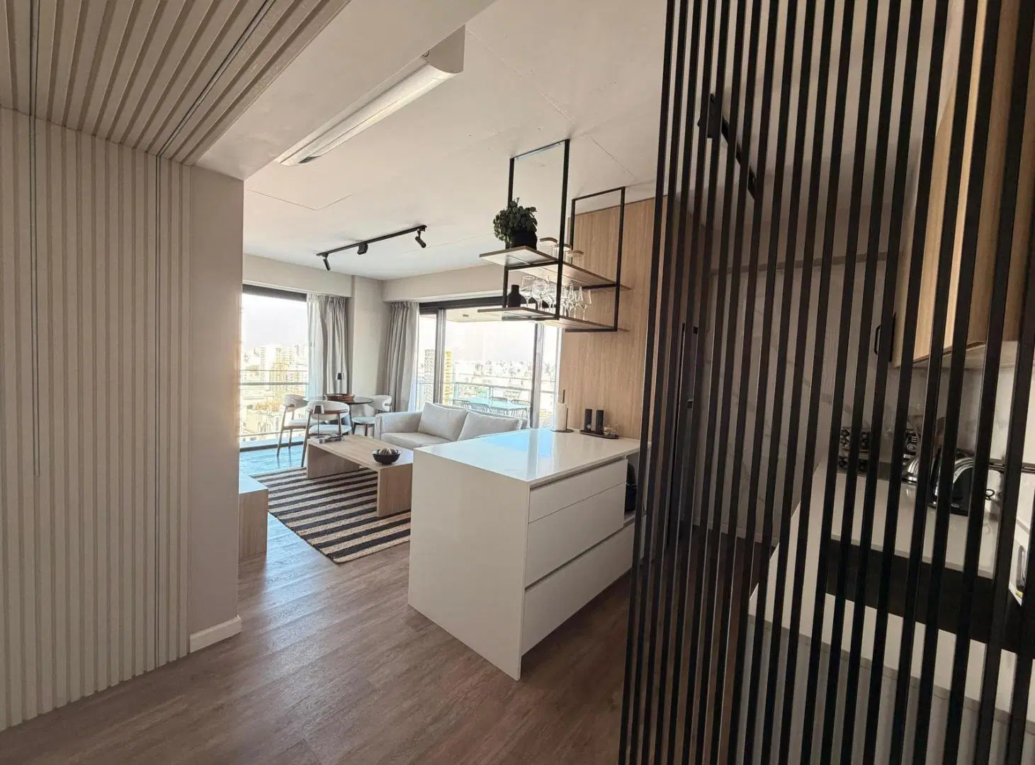 3 Ambientes Premium Amoblado con Vista Abierta - Quartier del Bajo 1