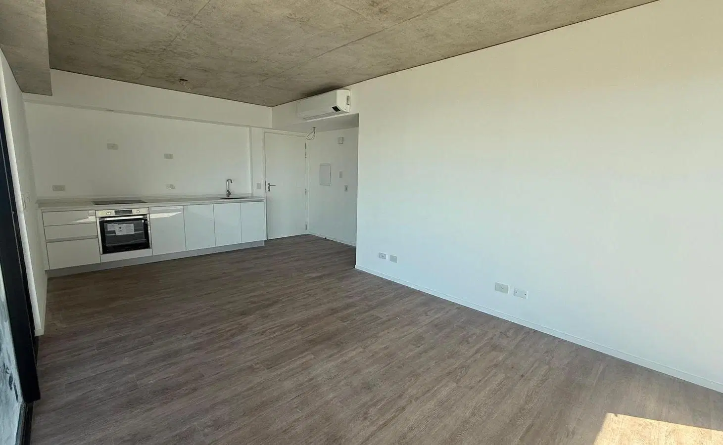 Exclusivo 3 ambientes con cochera y vista al río en Quartier del Bajo - Puerto Madero 1