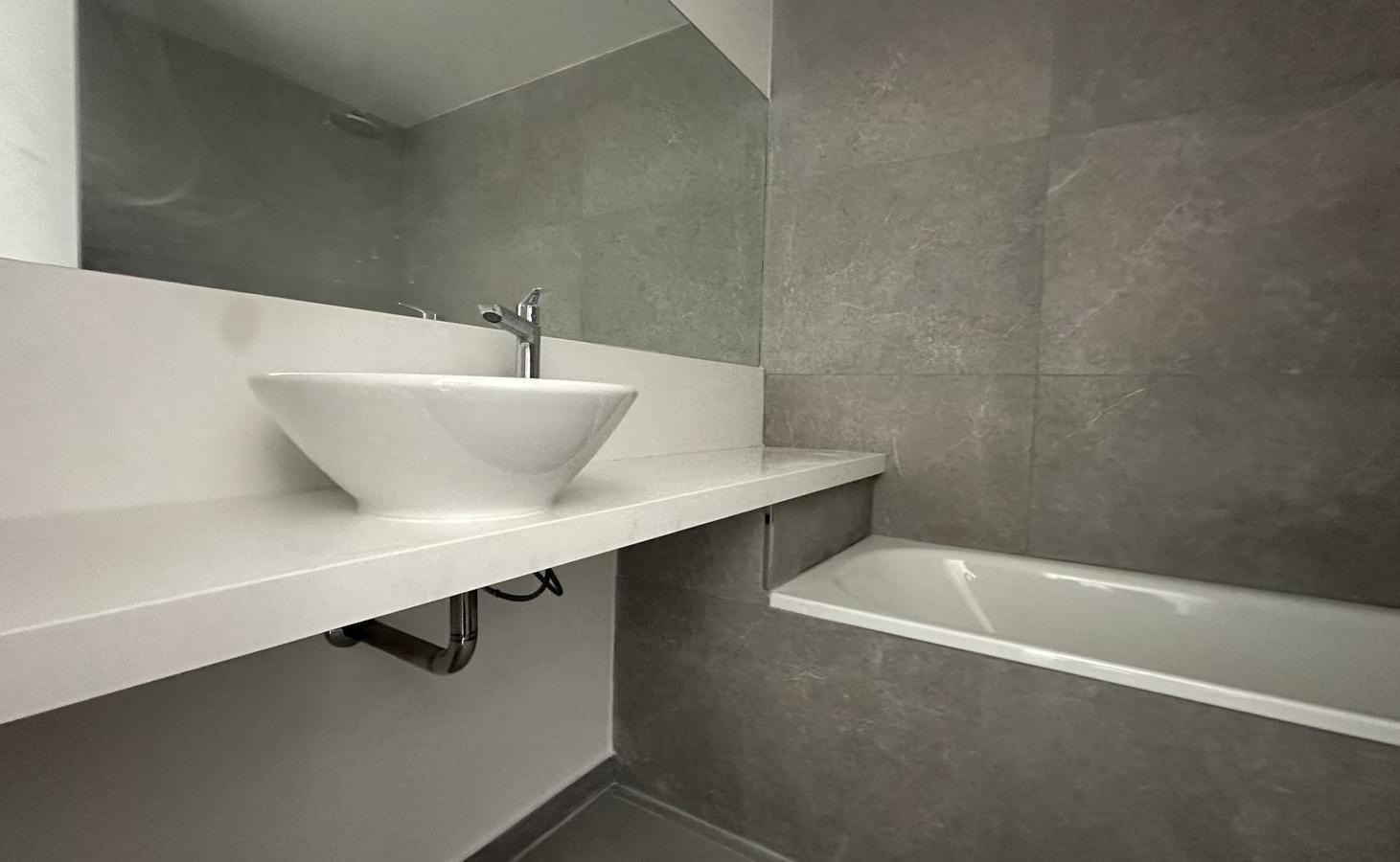 Foto de 4 ambientes en VENTA con dependencia y 2 cocheras en QUARTIER Lacroze, imagen 4