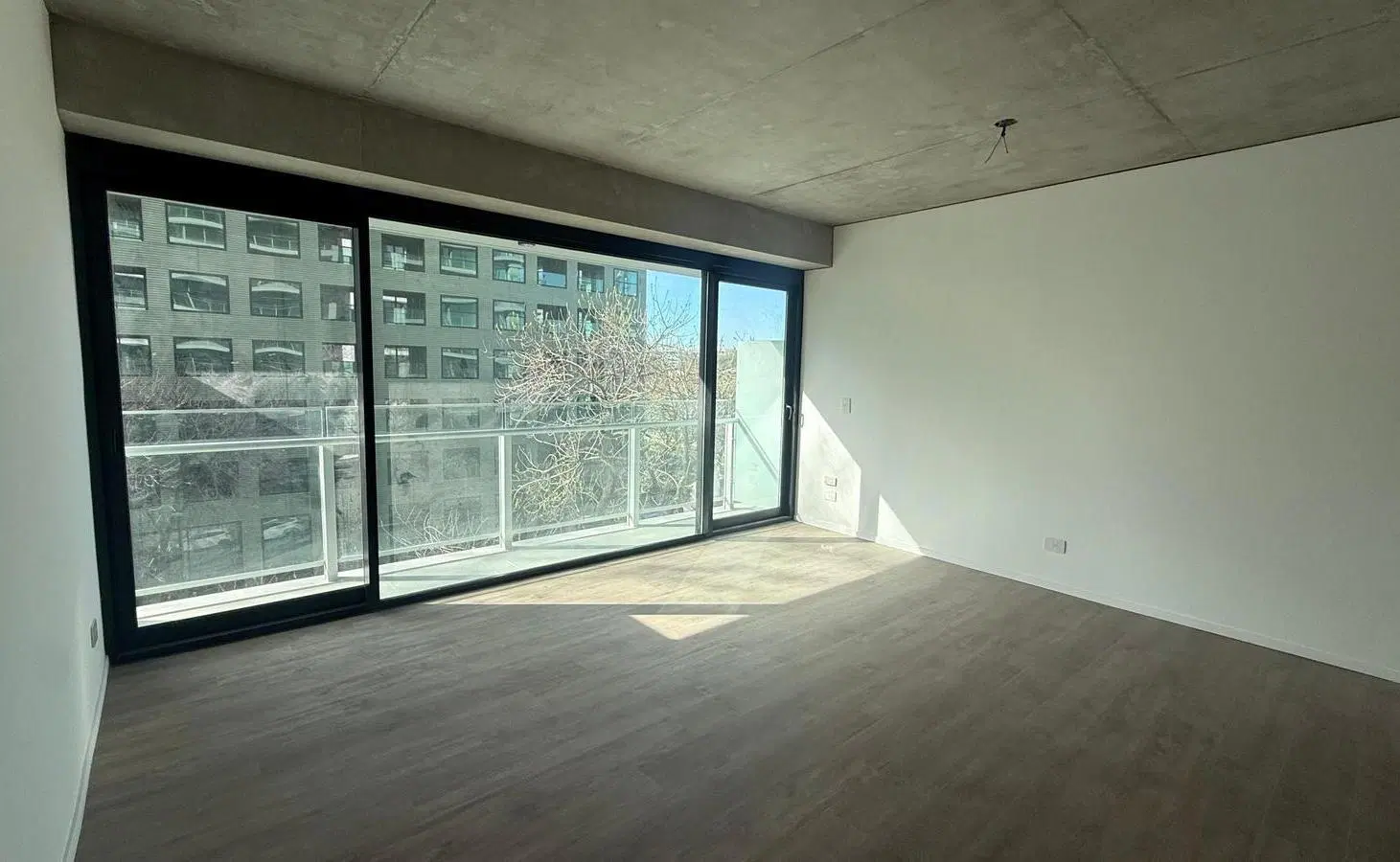 Monoambiente en alquiler con Balcón en Quartier del Bajo – Piso 4 - Torre 2 3