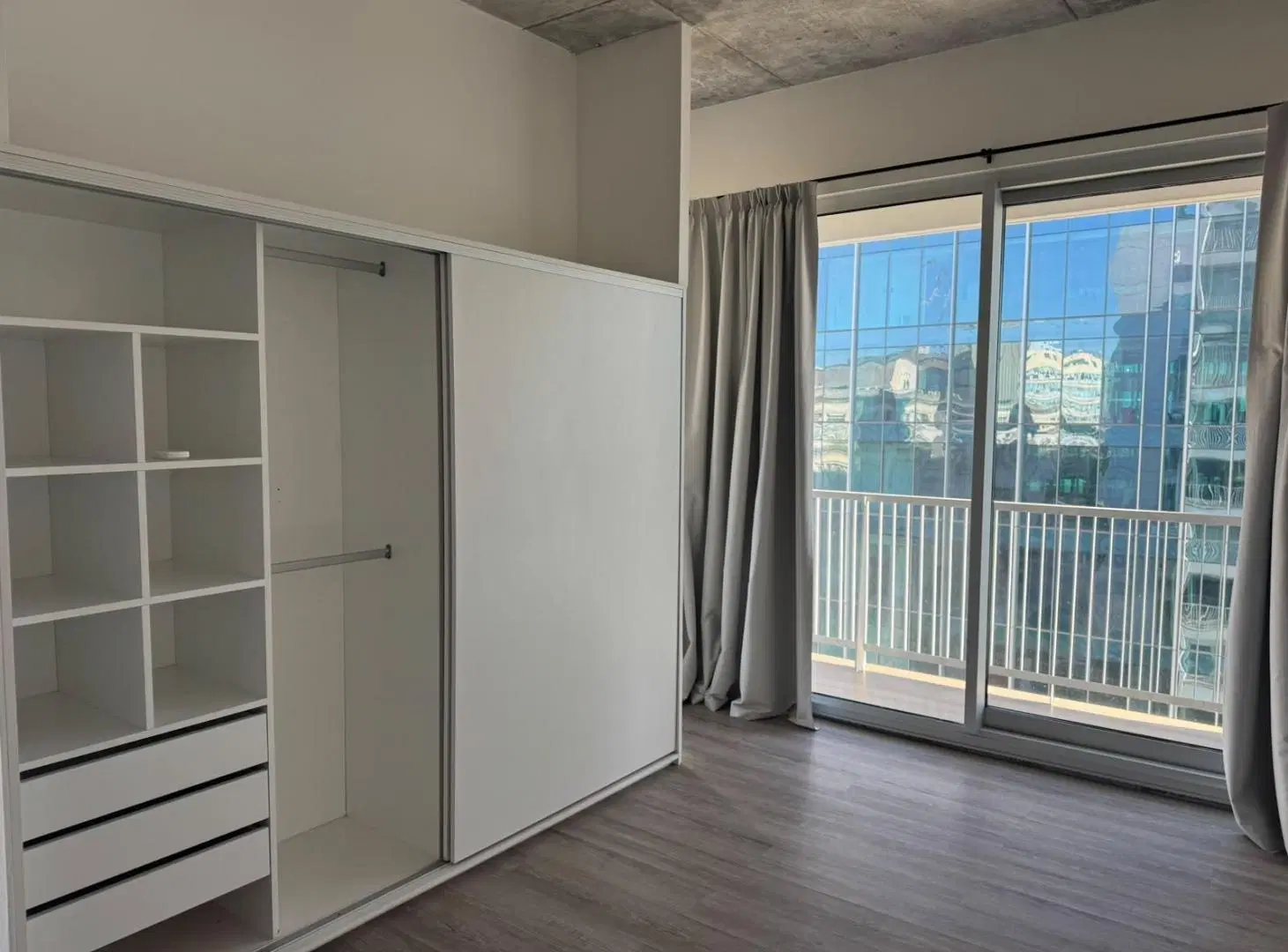 Excelente Loft en alquiler, muy luminoso, con cochera. Distrito Quartier, Retiro. 5