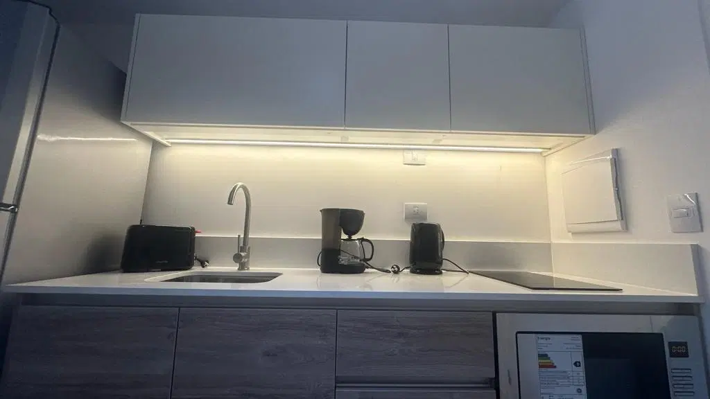 Excelente loft en alquiler temporario con cochera. Distrito Quartier, Retiro. 4
