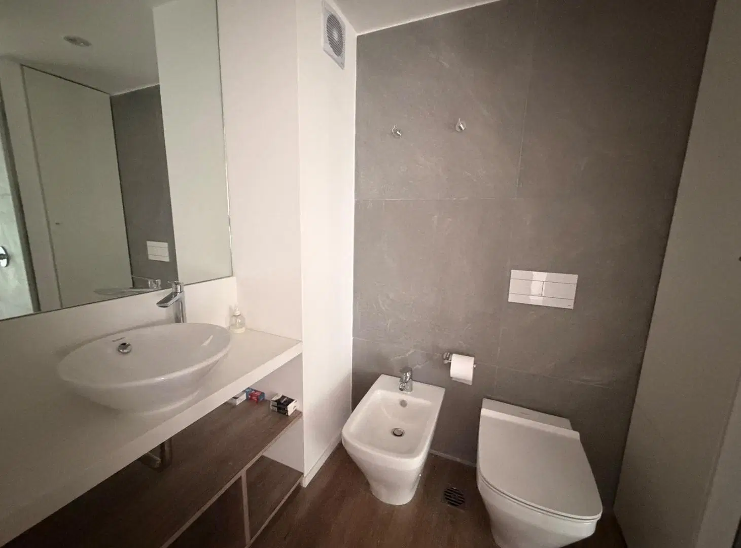 Studio en alquiler con balcón en Quartier del Bajo - Torre 2 8