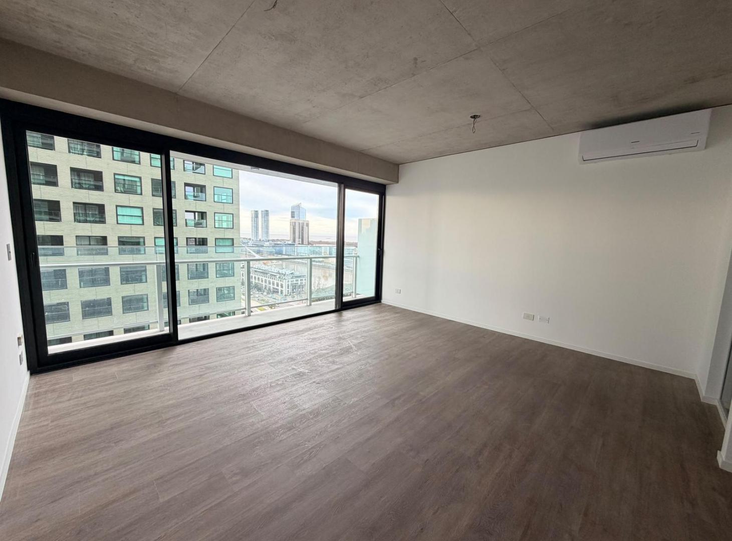 Foto de Monoambiente en venta con balcón en Quartier del Bajo - Puerto Madero, imagen 2