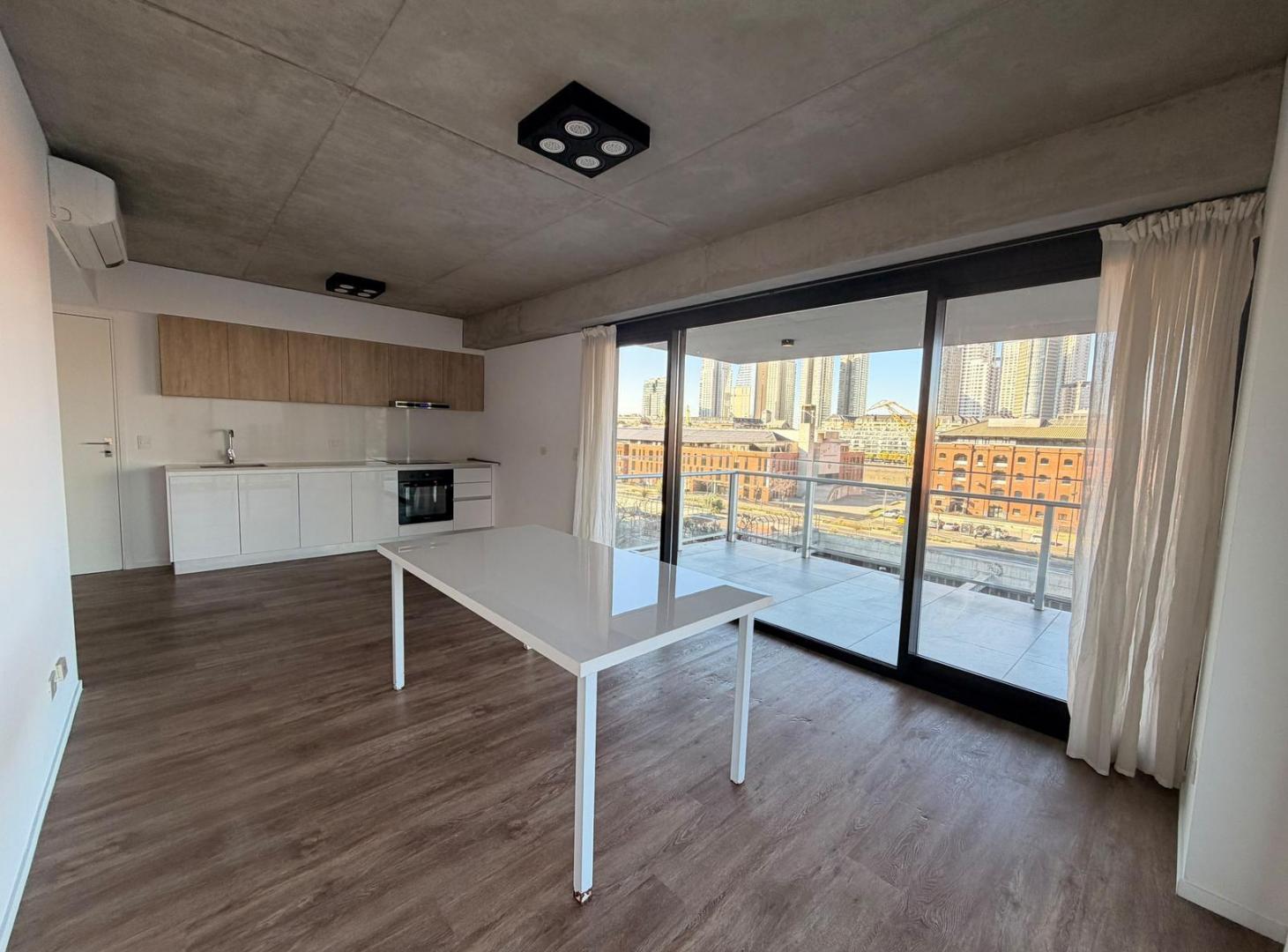 Foto de Departamento de 3 ambientes con cochera en Quartier del Bajo - Puerto, imagen 2