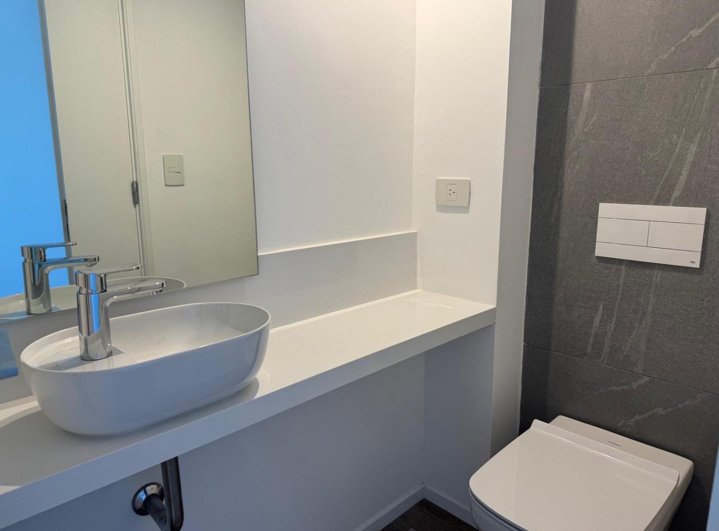 Foto de 2 ambientes con suite, balcón aterrazado y cochera – Quartier del Bajo, imagen 5