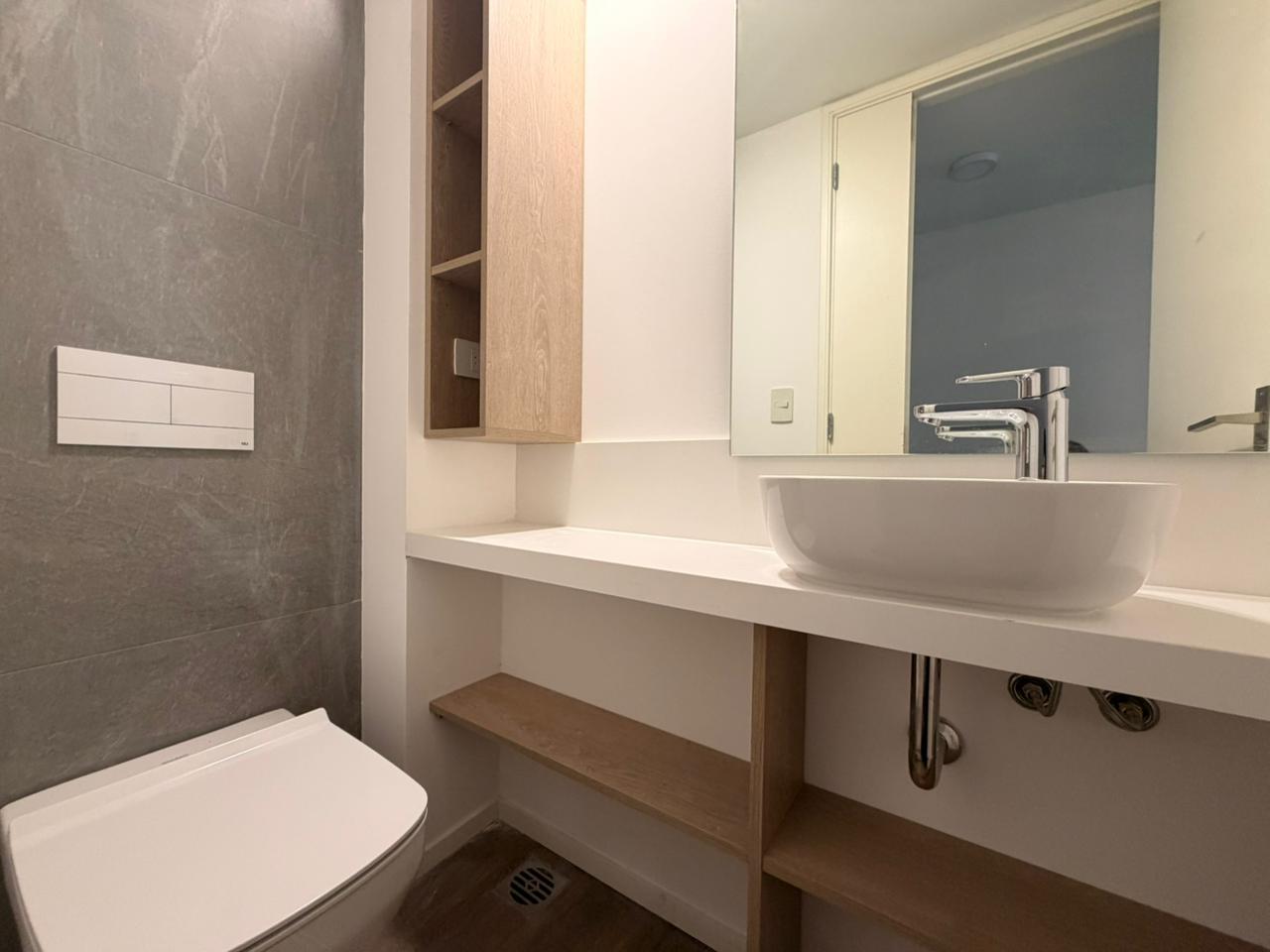Foto de Dos ambientes en alquiler, sin muebles, con cochera, Quartier Del Bajo, imagen 2
