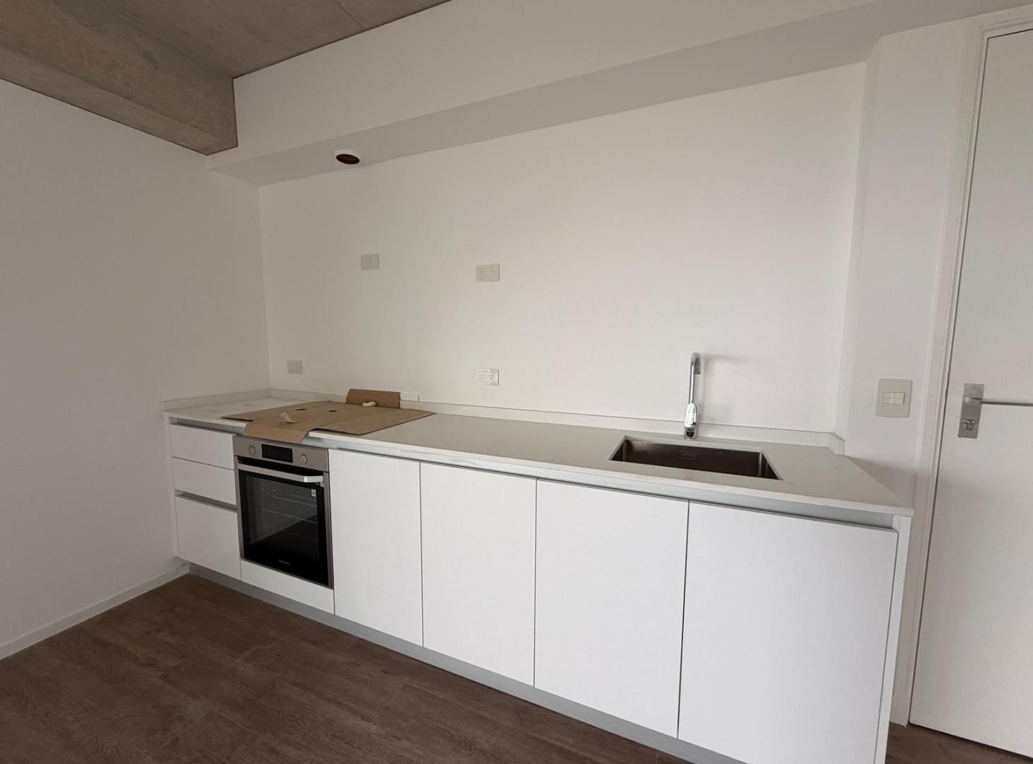 Foto de 3 Ambientes en Piso Alto con Cochera y Vista Panorámica al Río, imagen 2