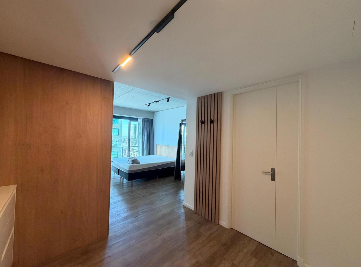 Foto de Monoambiente amoblado en alquiler con balcón y vista al Río | Quartier, imagen 1