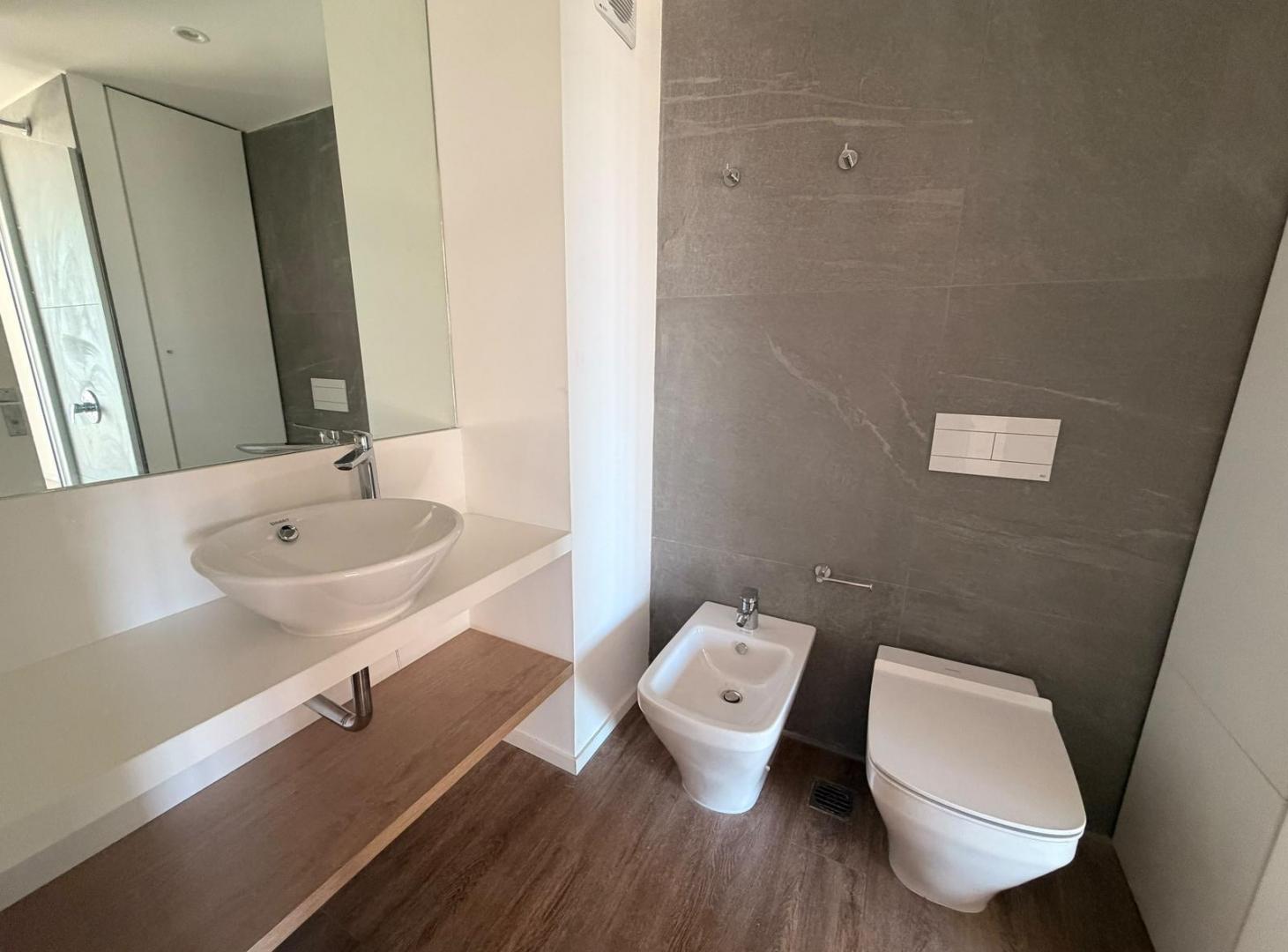 Foto de Monoambiente en alquiler con balcón y vista al Río | Quartier del Bajo, imagen 4