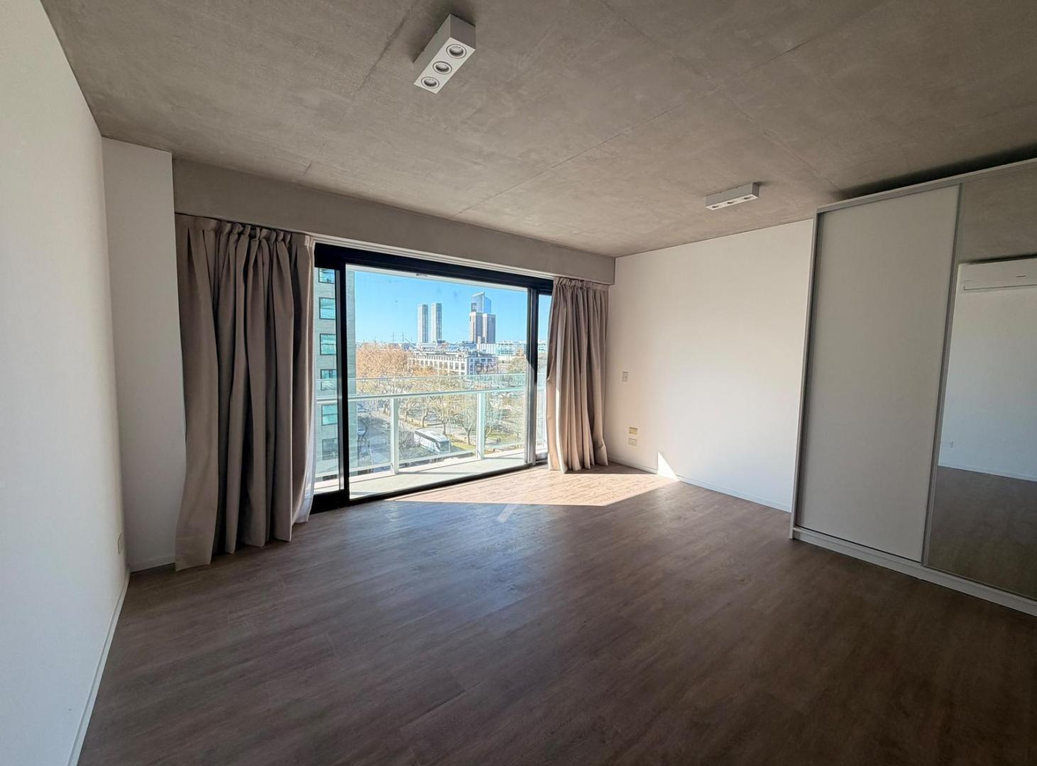 Foto de Monoambiente en alquiler con balcón y vista al Río | Quartier del Bajo, imagen 2