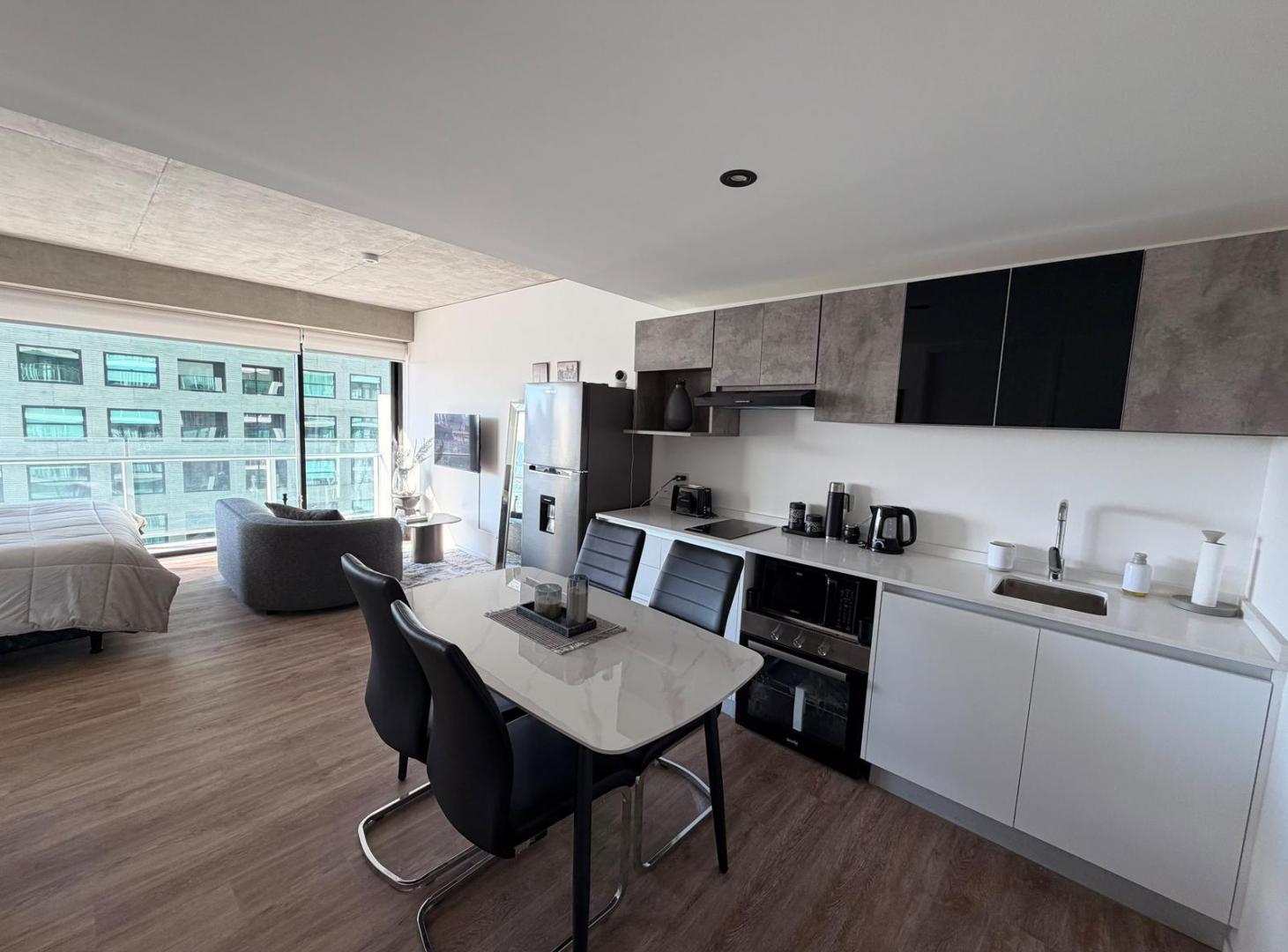 Foto de Monoambiente Amoblado y Equipado en Alquiler | Quartier del Bajo, imagen 4