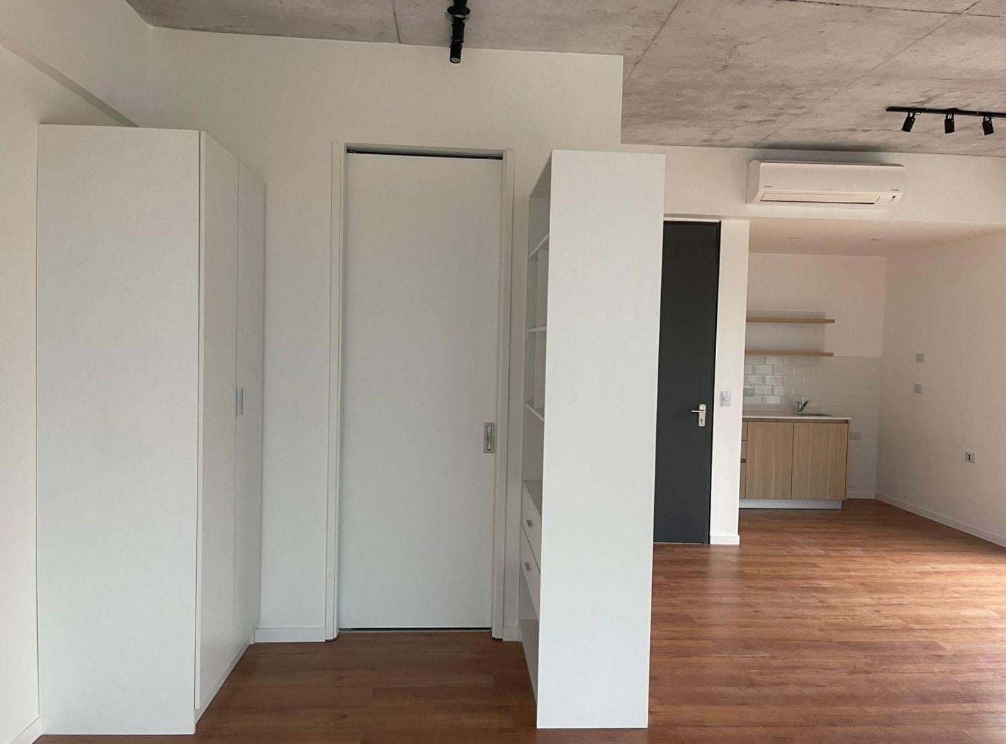 Foto de Loft en venta con vista al puerto y plaza. Distrito Quartier, Retiro., imagen 3