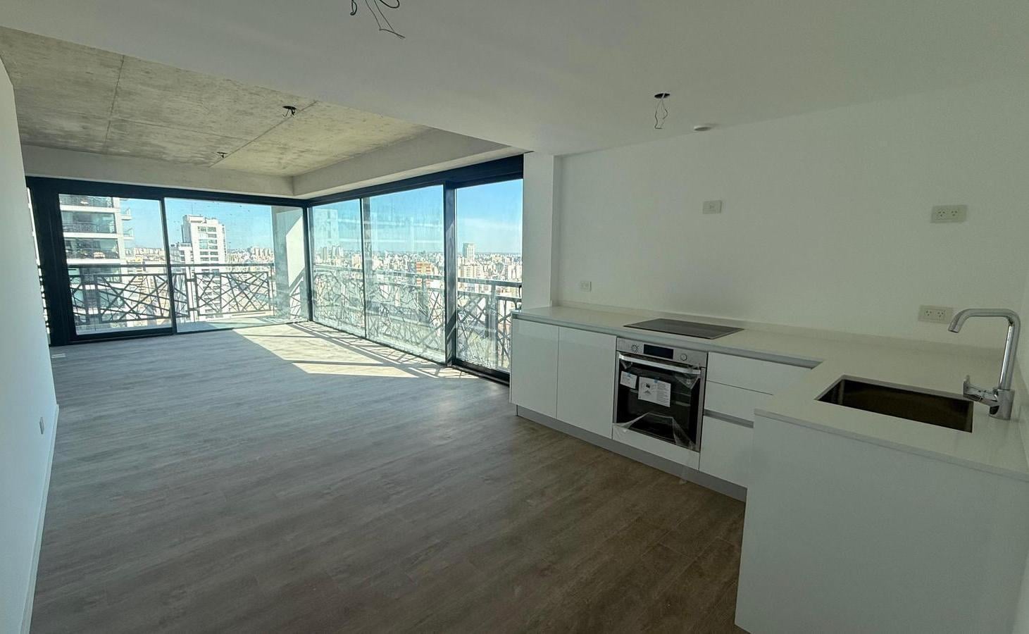 Foto de Departamento de 2 ambientes amplio con cochera en venta en Quartier del, imagen 2
