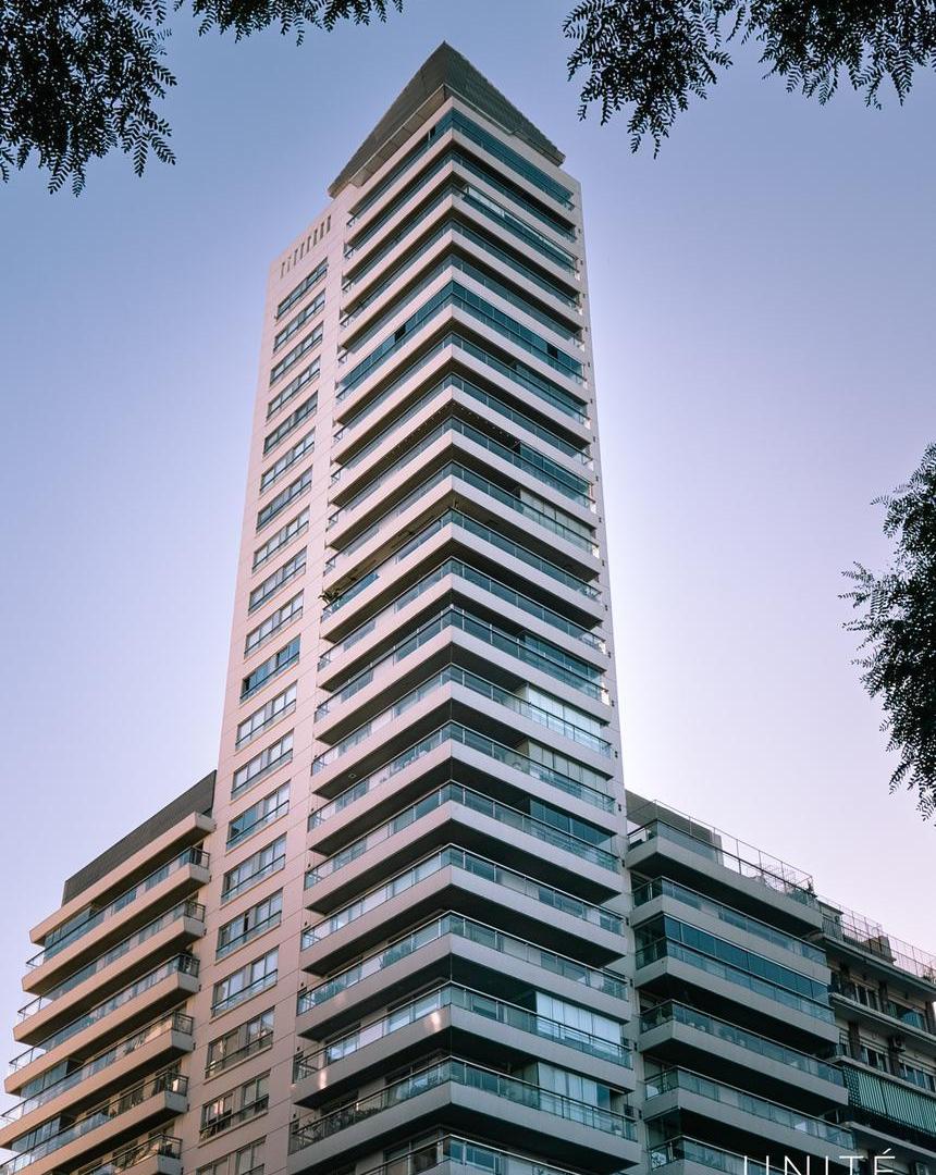 Foto de 4 ambientes a la venta con cochera doble . Belgrano. Quartier Libertador, imagen 1