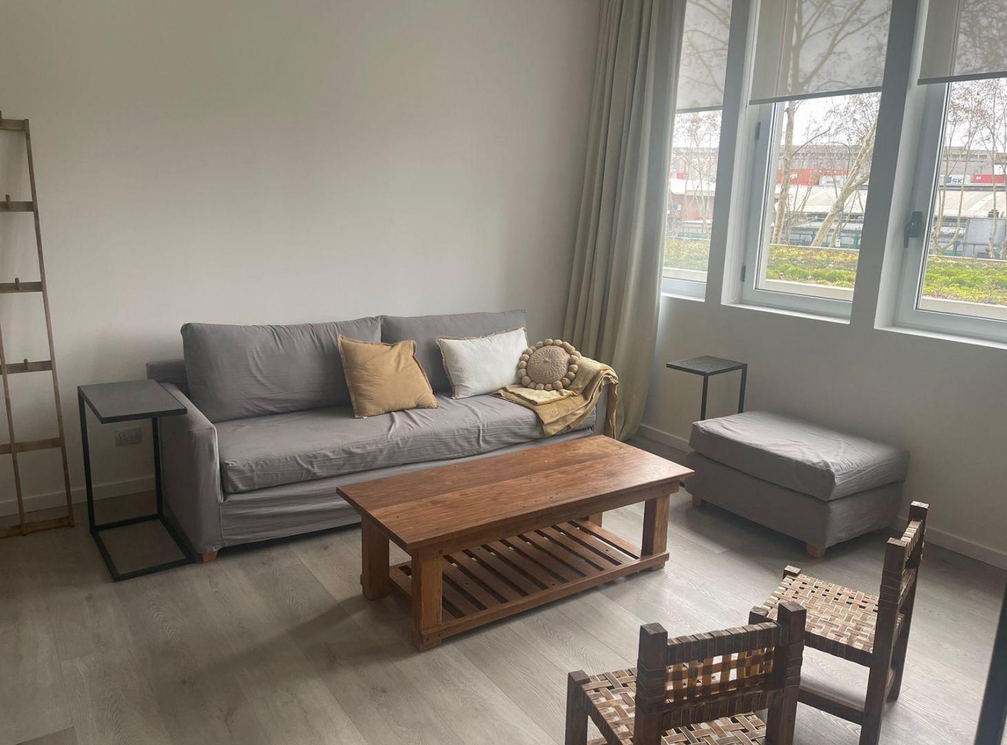 Foto de Excelente loft en venta, amoblado equipado y cochera. Distrito, imagen 2