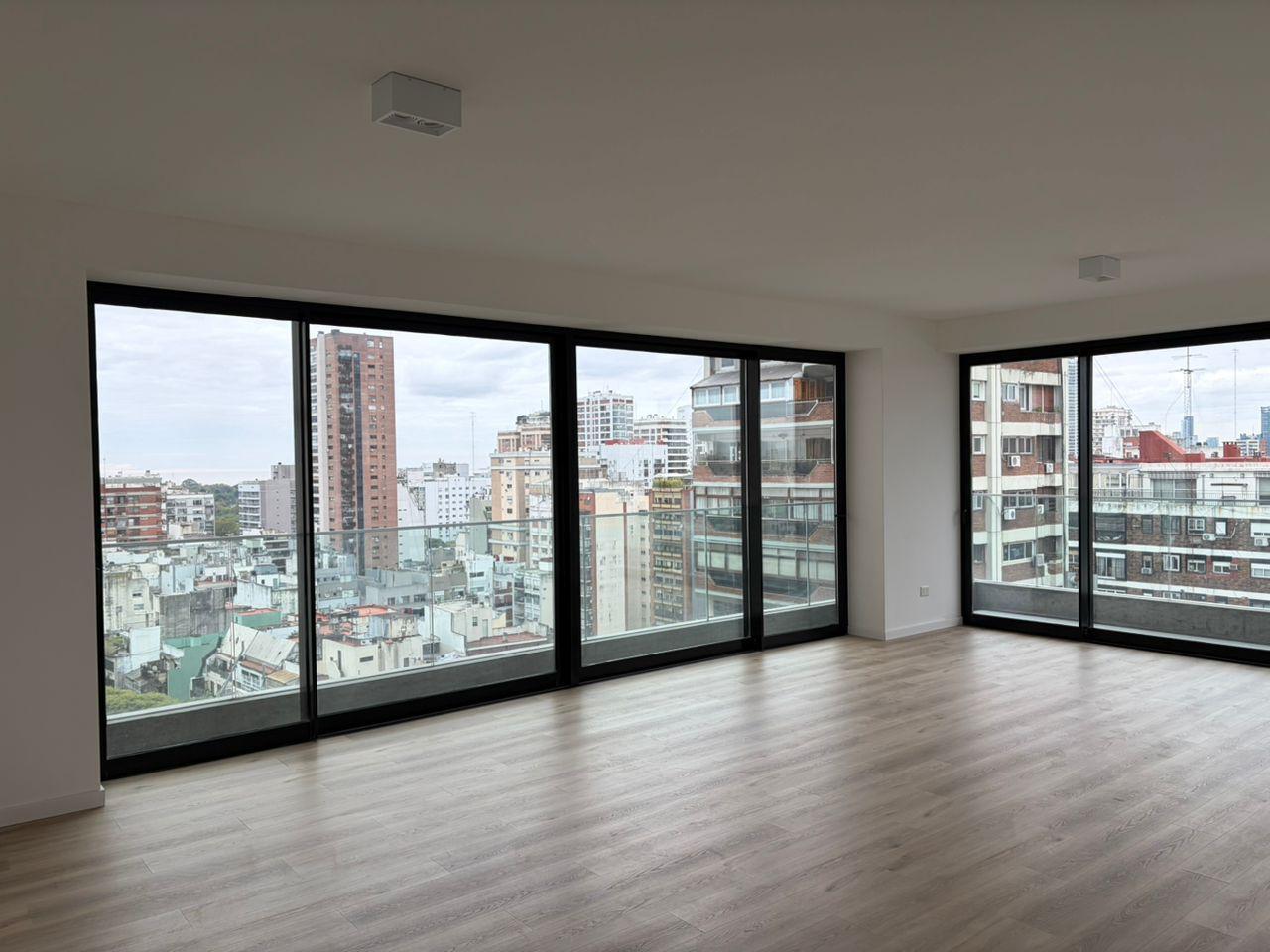 Foto de Exclusivo Duplex de 3 dormitorios y dep con gran terraza, en Venta en, imagen 2