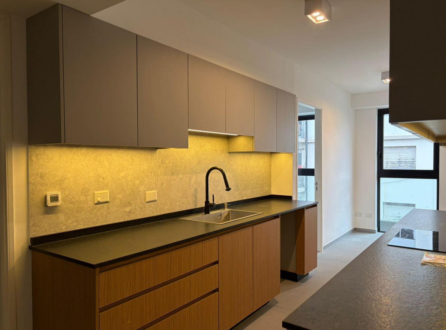 Foto de Exclusivo Duplex de 3 dormitorios y dep con gran terraza, en Venta en, imagen 5