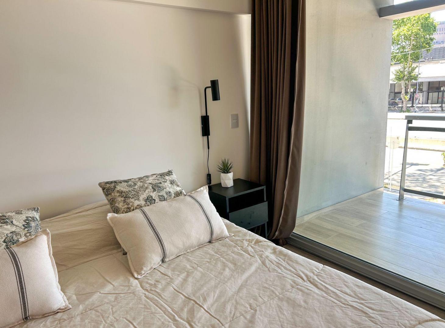 Foto de Excelente loft en alquiler temporario con cochera. Distrito Quartier, imagen 2