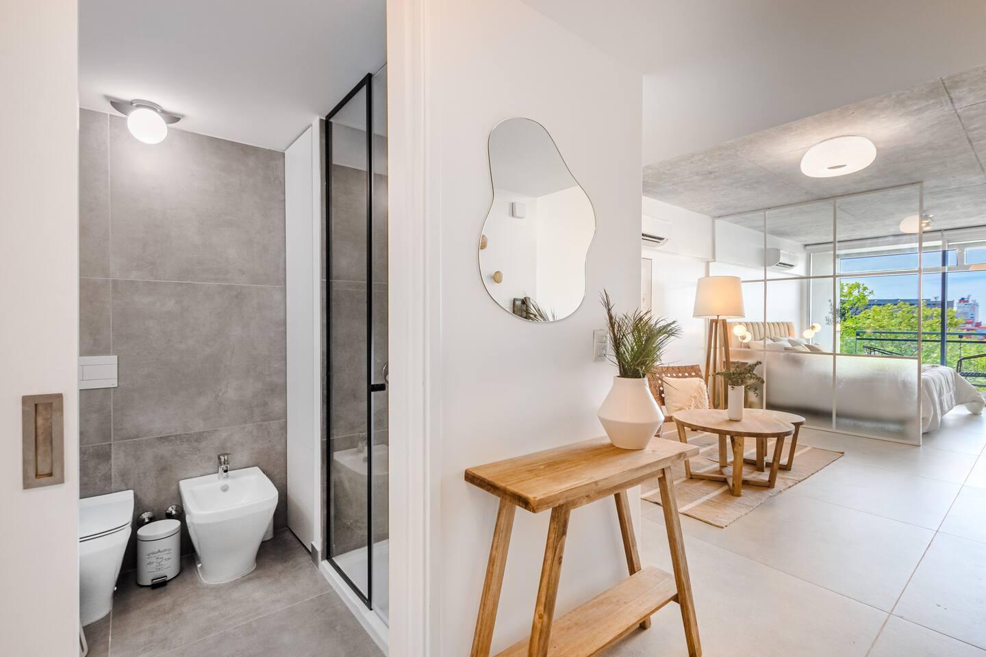 Foto de Studio moderno con balcon al rio y cochera – Distrito Quartier Puerto, imagen 3