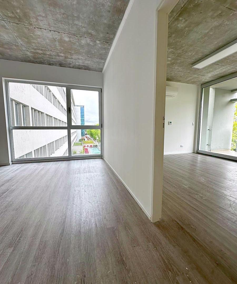 Foto de Oficina Comercial en alquiler con vista al rio. 80m2 con cochera, imagen 2