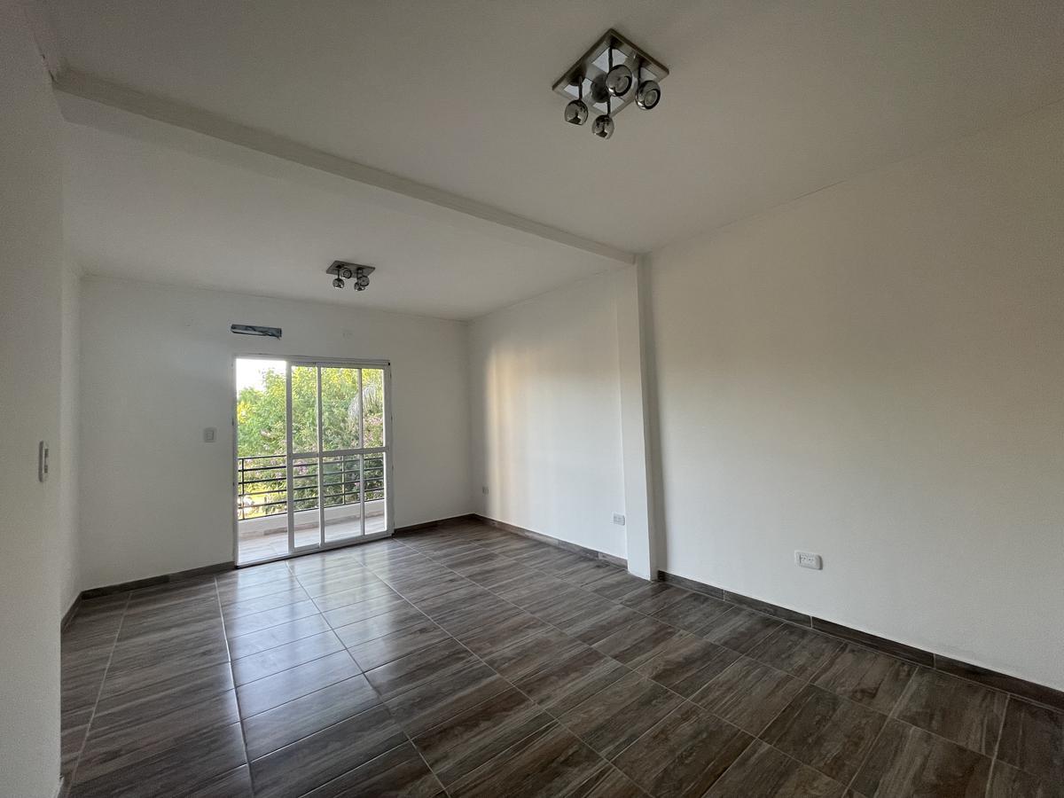 Foto de Casa en Barrio Los Fresnos Zona Termas San Jose, imagen 2