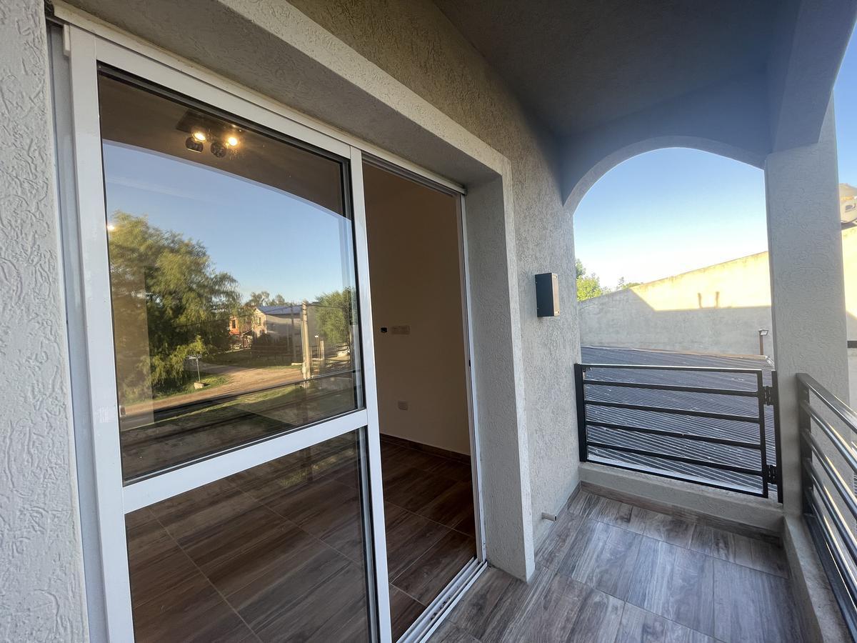 Foto de Casa en Barrio Los Fresnos Zona Termas San Jose, imagen 3