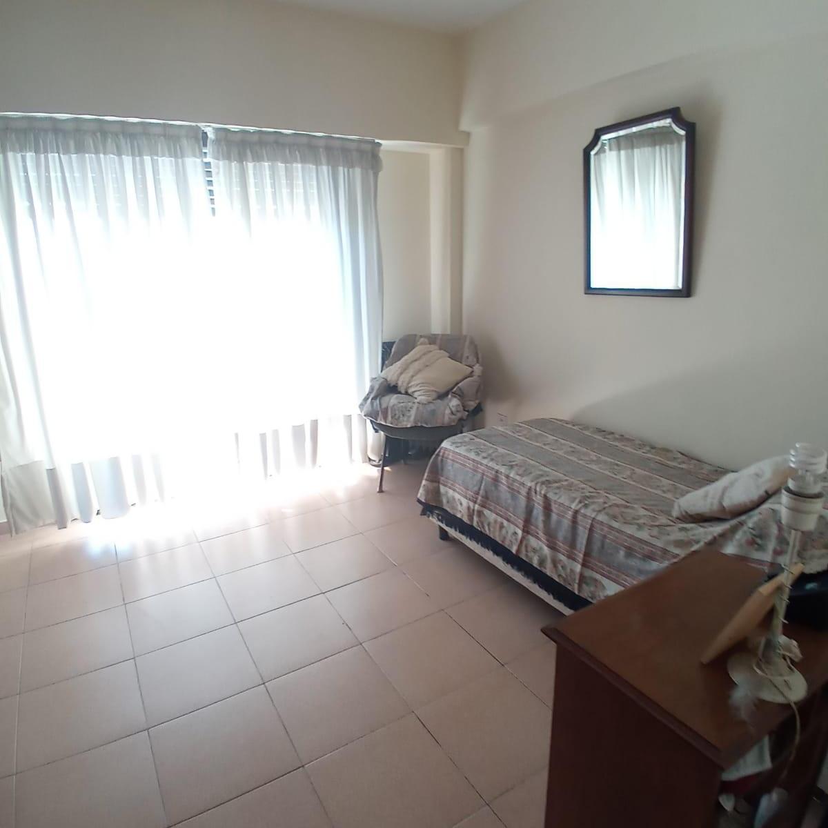 Impecable Depto. de 4 Ambientes C/balcon en La Calle Bolivar Al 1400, San Telmo 3