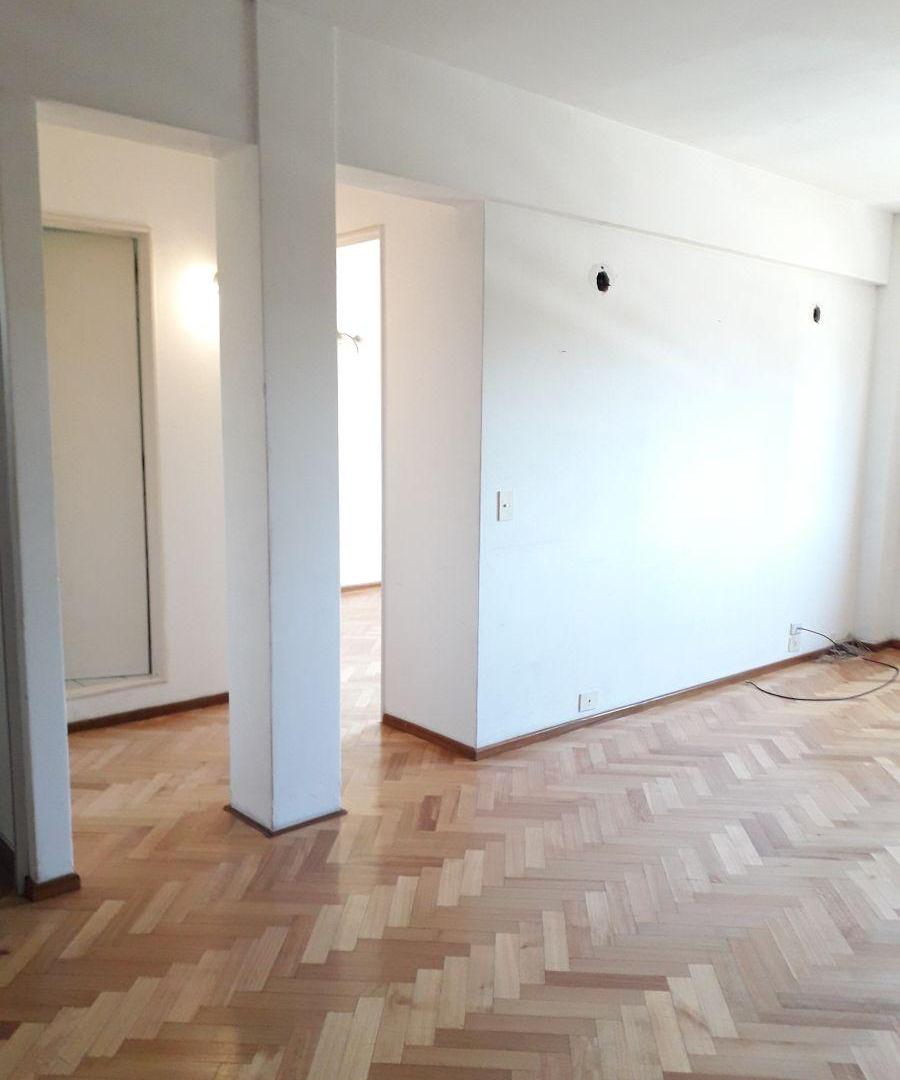 Foto de EXCELENTE OFICINA DE 2 AMBIENTES EN AV ALICIA M DE JUSTO AL 1800, imagen 5