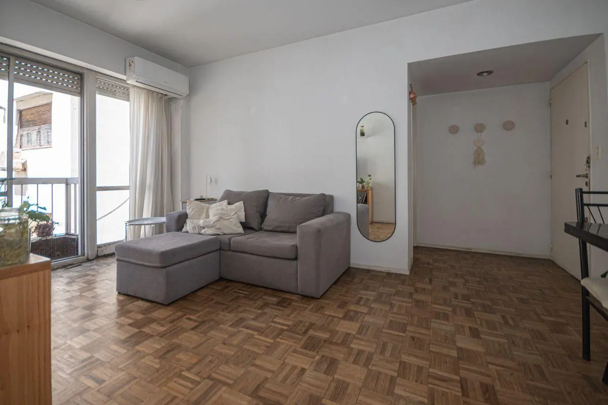 En Cañitas Piso Alto Liv/ Com y 2 Dor 4