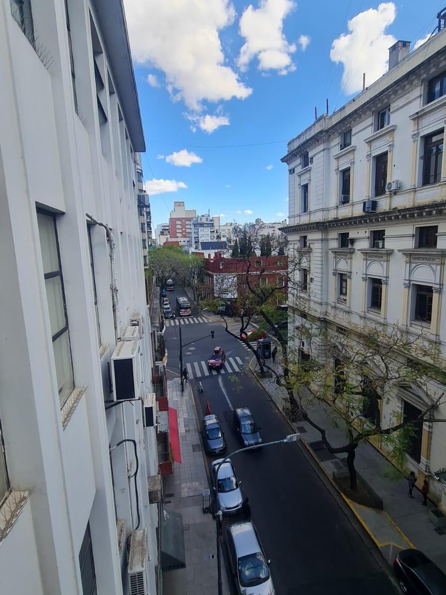 Foto de Oficina Al Frente de 92 m² - Congreso - L.Saenz Peña 300, imagen 4