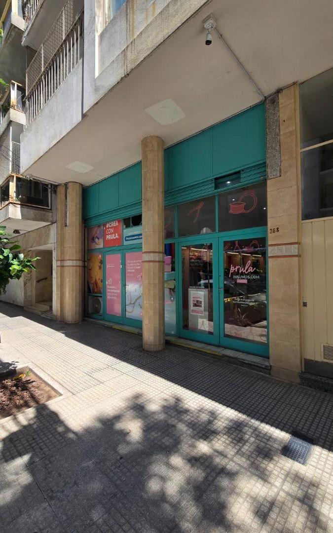 Local comercial Lavalleja y Vera mts Corrientes - Villa Crespo