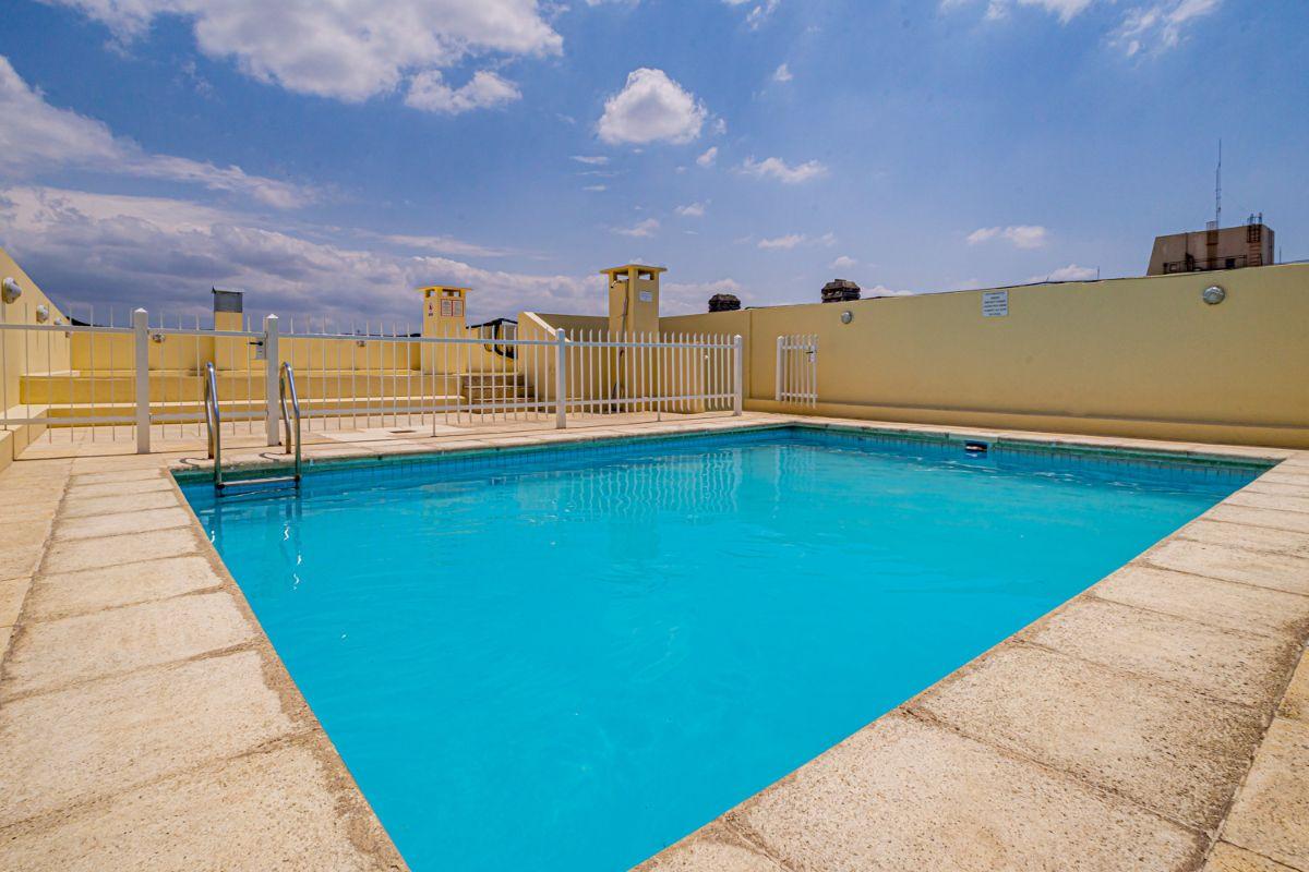 3 Amb Frente c/ Balcon aterrazado, IMPECABLE / Cochera fija y Pileta - H Irigoyen 3700 - ALMAGRO.