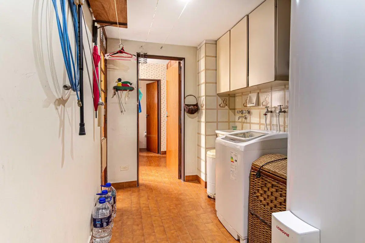 EXCLUSIVO PISO DÚPLEX DE 202 M² | 4 DORMITORIOS, DEPENDENCIA Y COCHERA DOBLE | HORTIGUERA AL 200 5