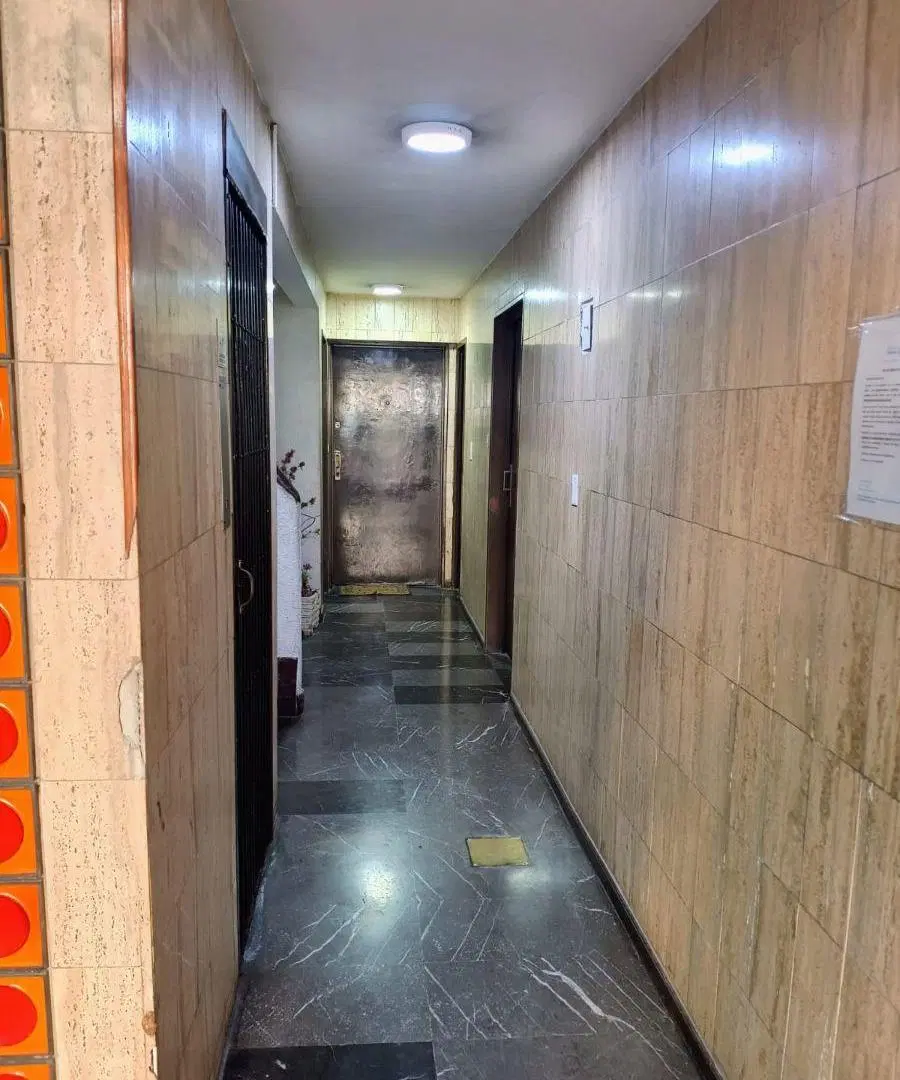 Venta de monoambiente sobre Av. San Juan al 4200 8